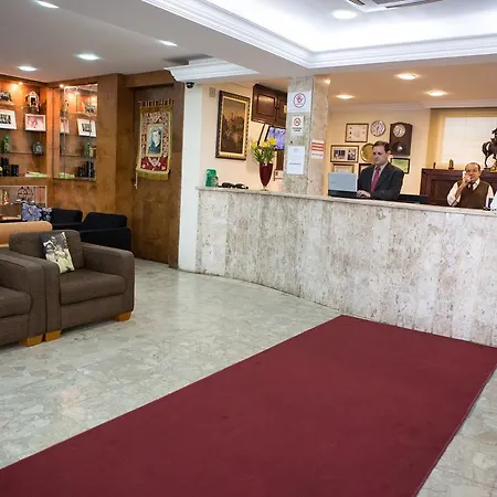 Kafe Hotel-2