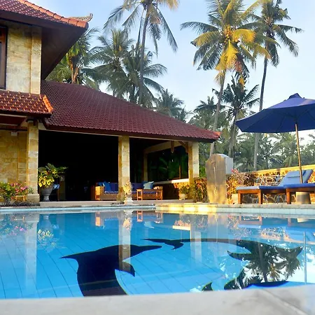 Villa Romy And Bungalows-2