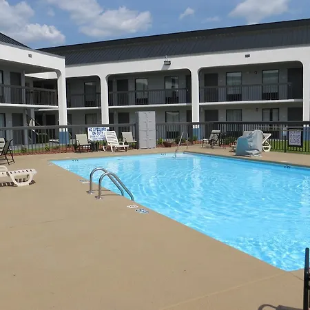 Baymont Inn & Suites-2