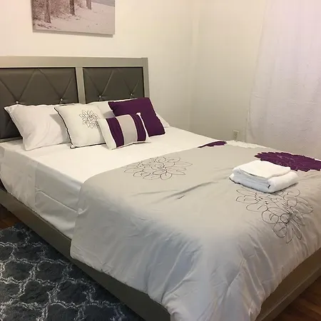 Mojoy Homesuites At Runyon-3