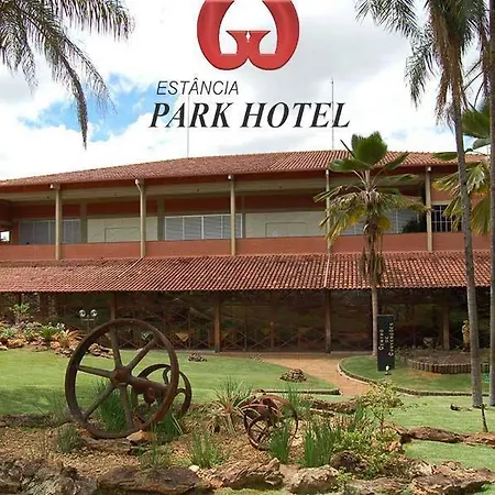 Estancia Park Hotel-3