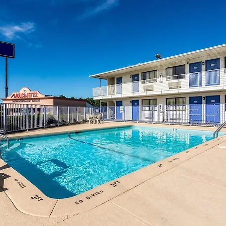 Motel 6-Lumberton, Nc-2