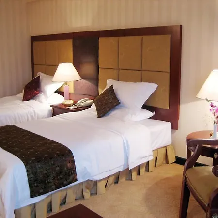 Landsman Hotel-2