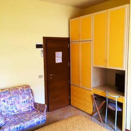 Hotel Reno-2