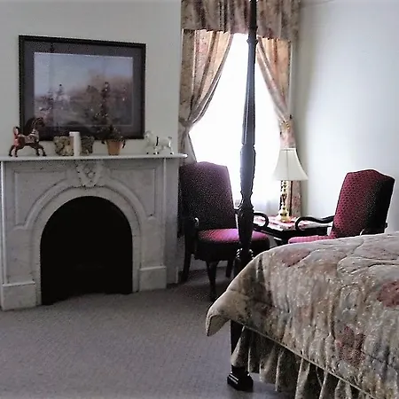 The Historic Mansion-2