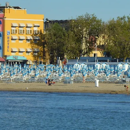 Hotel Amelia-3