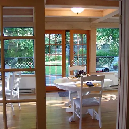 The Mcfarland Inn Bed And Breakfast-2
