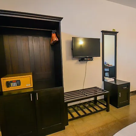 Casons B&B-2