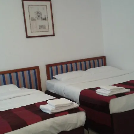 Holidays Apart-Hotel-2