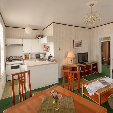 Nicholson House Inn & Spa-2
