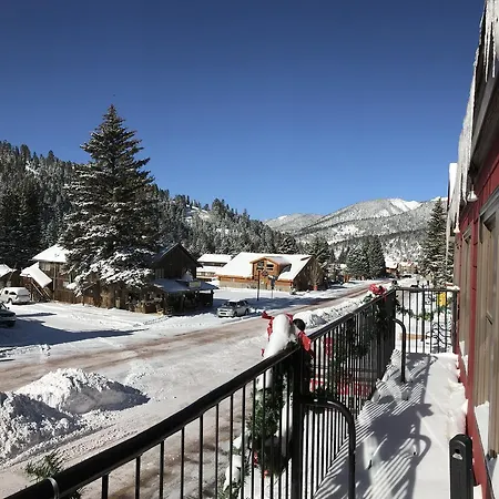 The Lodge At Red River-2