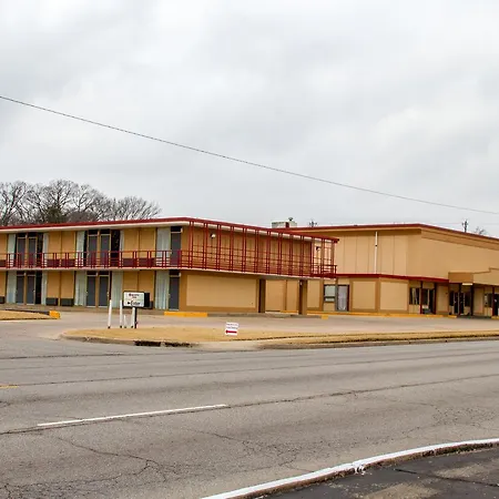 Executive Inn Ponca City-3