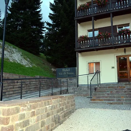 Hotel Val Di Fassa-2