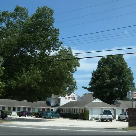 Twin Oaks Motel-2
