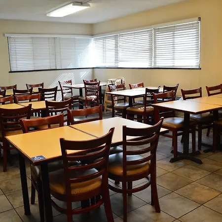 Baymont By Wyndham San Diego Downtown-2