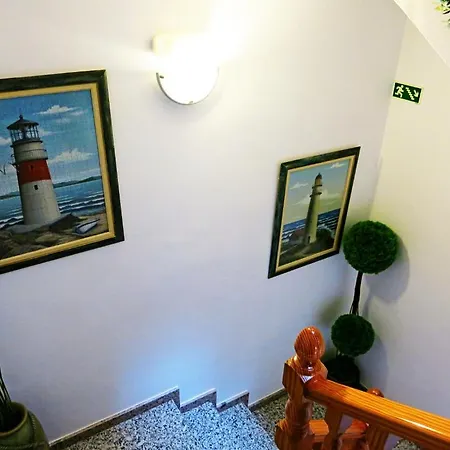 Hostal Brisamar-2
