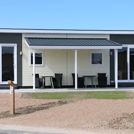 Hotel Chalets Middelburg-2