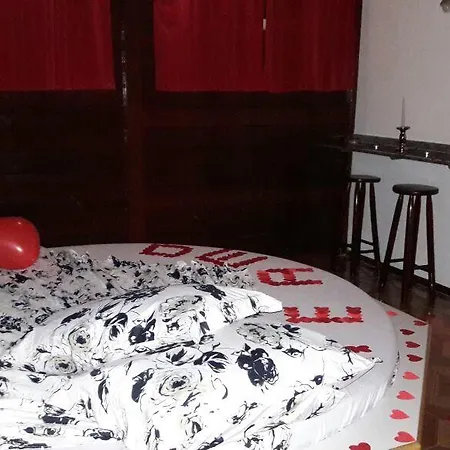 Motel Paradise (Adults Only)-2