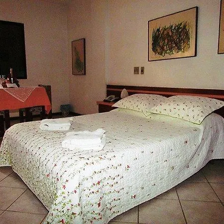 Alpes Hotel-3
