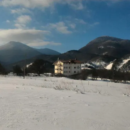 Hotel Il Bucaneve-2
