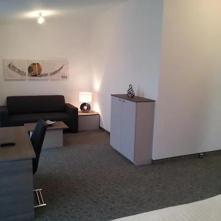 Hotel Alt Riemsloh-3