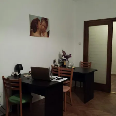 Belle Stelle Sofia-3