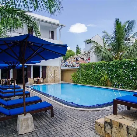 St.Lachlan Hotel & Suites-3
