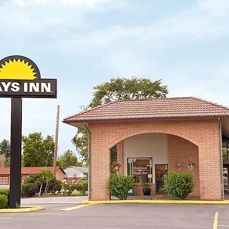 Days Inn By Wyndham Richland-3