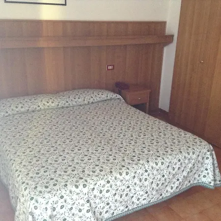 Hotel Helvetia-2