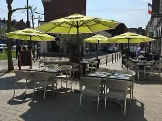 Hotel Restaurant Les Arcades-2