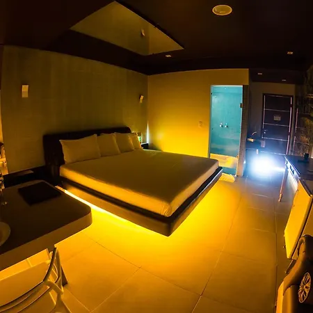 Arte Motel (Adults Only)-3