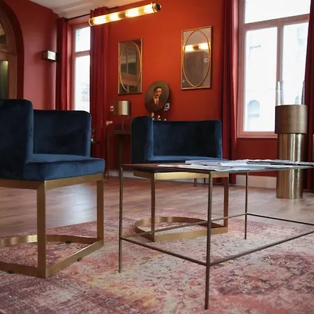 Hotel Des Arts-3