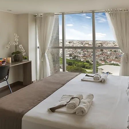 Tryp By Wyndham Varginha Cafe Royal-3