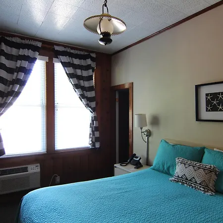 Holliday Inn Of Folly Beach-3