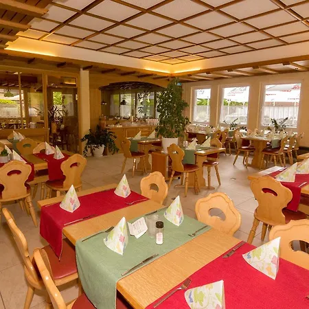 Hotel Cortina-2