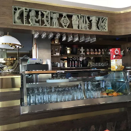 L' Ammiraglio-2
