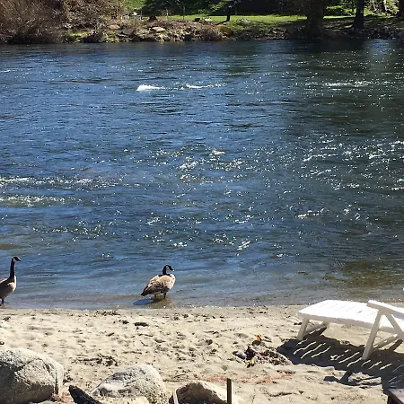 River'S Edge Lodge-2