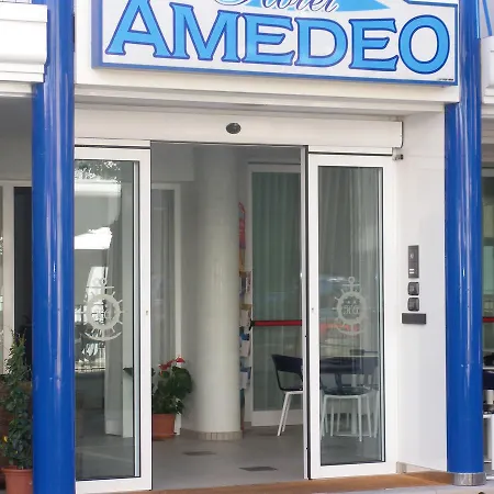 Hotel Amedeo-3