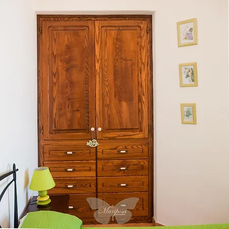 B&B Mariposa-2