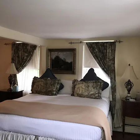 Admiral Farragut Inn-2