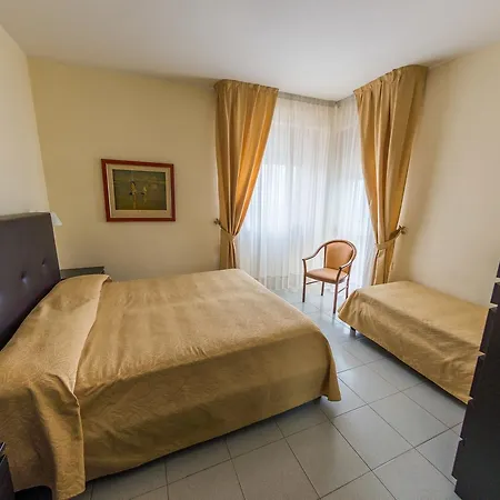 Hotel Ambasciatori-2