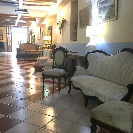 Unike Hotels Hospederia El Pilar-3