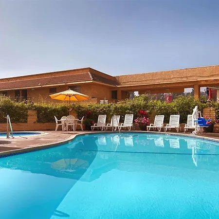 Monterey Park Inn-3