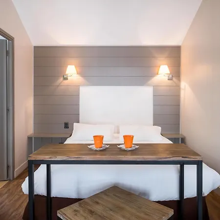Sweetome Aparthotel-3