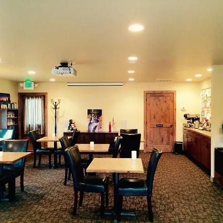 Mountain View Lodge-2