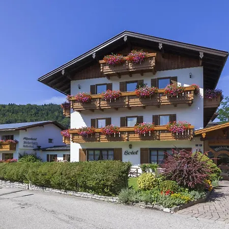 Alpenhotel Weiherbach Berchtesgaden Hallenbad und Sauna-3