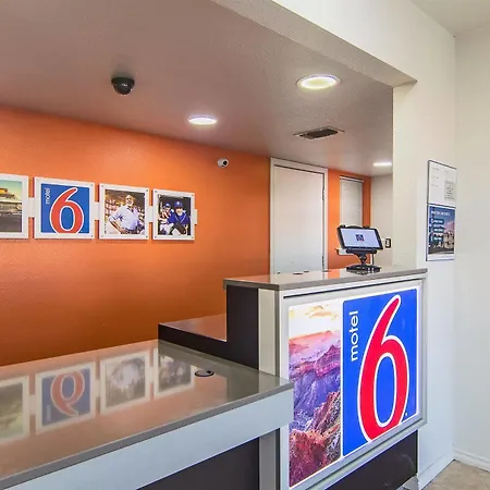 Motel 6 Paris, Tx-3
