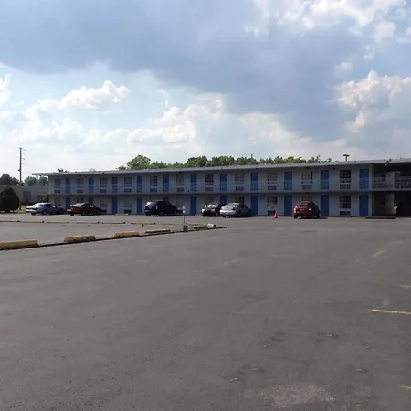 Country Hearth Inn And Suites Paducah-2