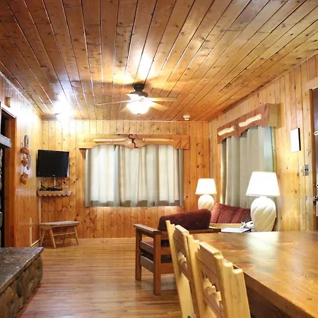 Copper King Lodge-3