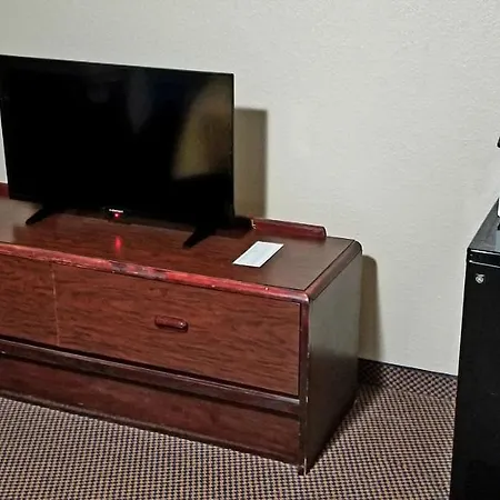 Continental Inn & Suites Conway-2